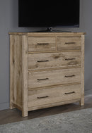 Vaughan Bassett Dovetail Standing Dresser in Sun Bleached White